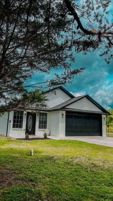 Southern Charm 3br Fire Pit Pool Table 7beds * Sevierville