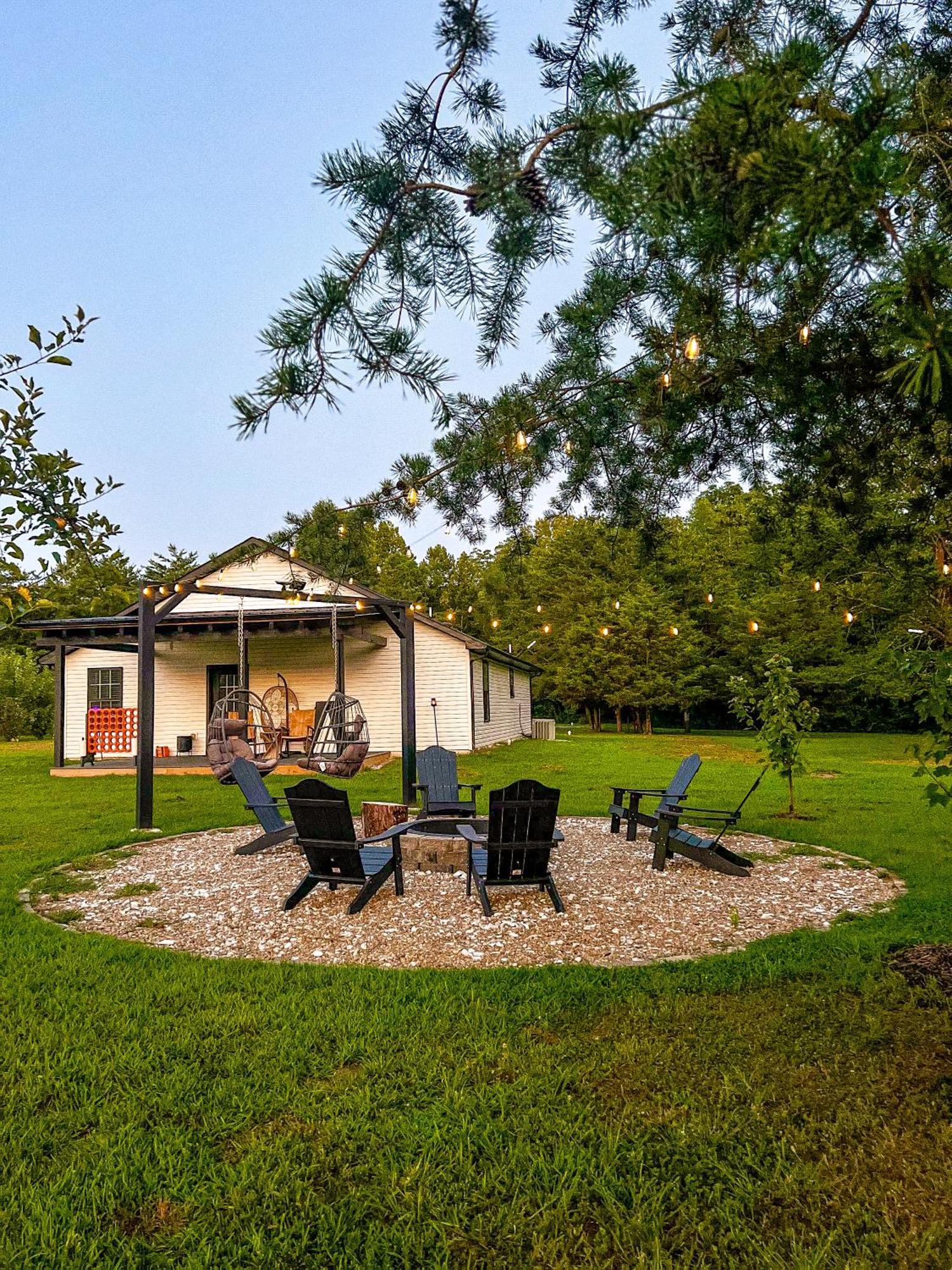 Hébergement de vacances Southern Charm 3br Fire Pit Pool Table 7beds *