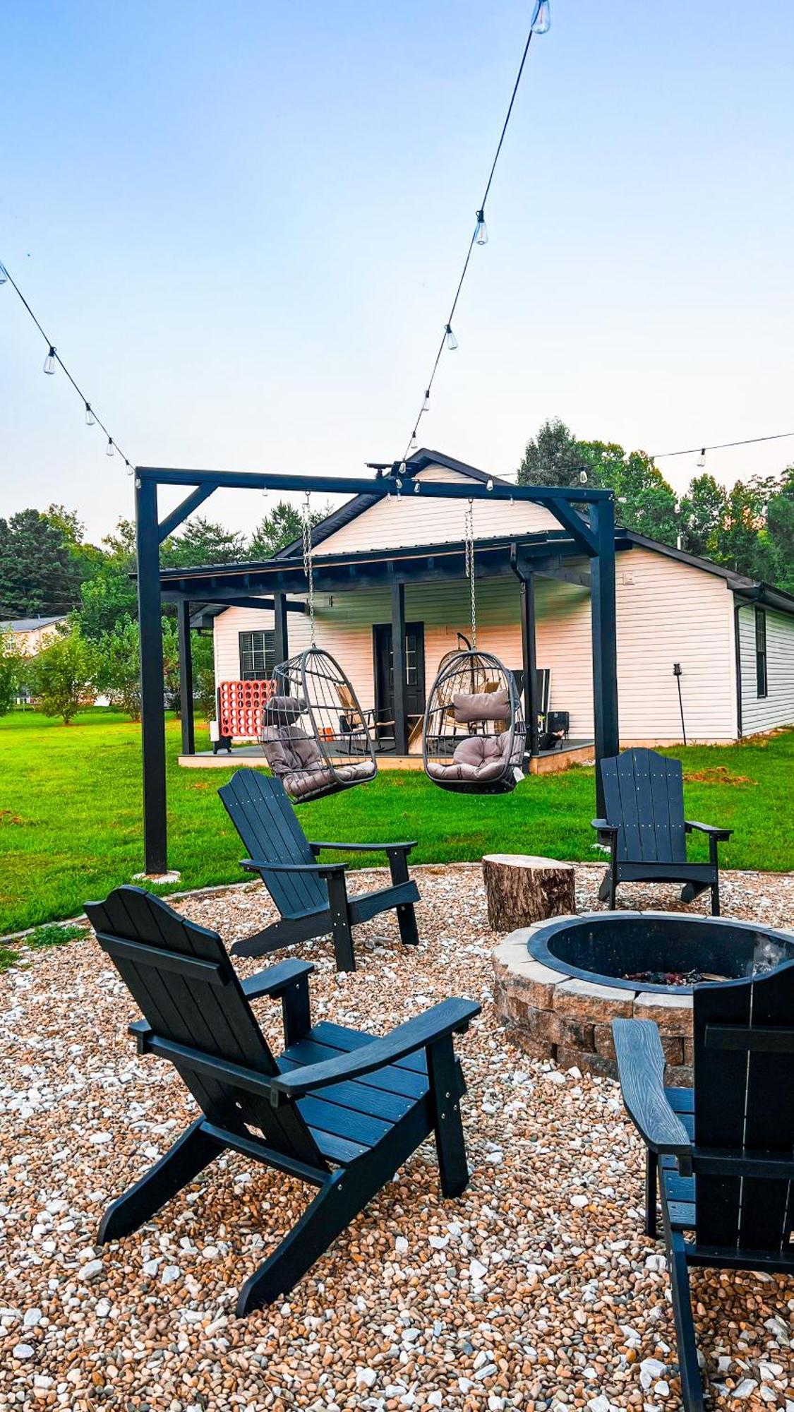 Southern Charm 3br Fire Pit Pool Table 7beds Hébergement de vacances Sevierville